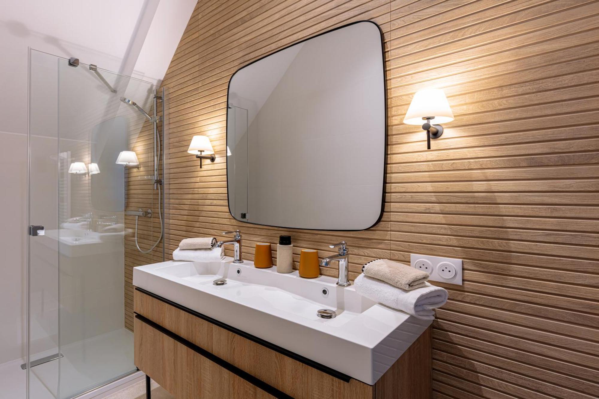 Goarem Louzet Villa *